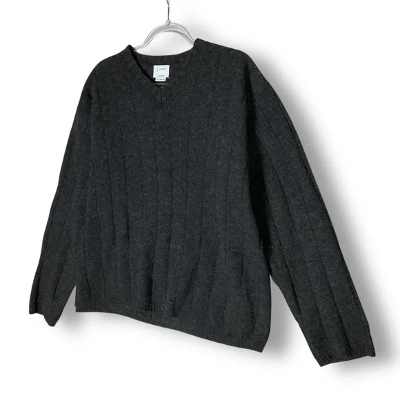 J. Crew Men’s Lambswool Sweater Sz XL Cable Knit V Neck Charcoal Gray - Picture 5 of 10